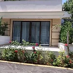 Sea Point La 4* Golden Sands