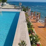 Sea Point La 4* Golden Sands