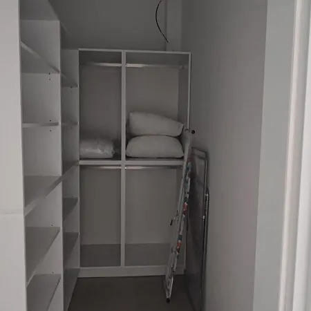 Sea Point La Apartahotel