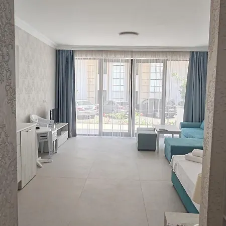 Sea Point La Apartahotel