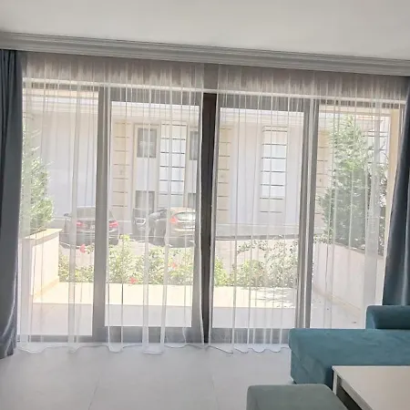 Sea Point La Apartahotel