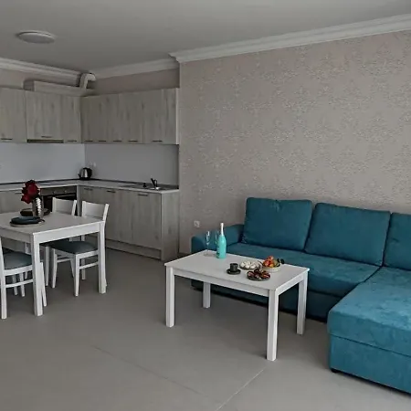 Sea Point La 4* Golden Sands