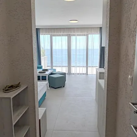 Апарт-отель Sea Point La 4*