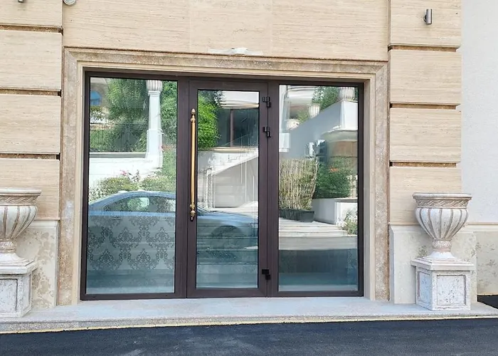 Sea Point La Lejlighedshotel 4*