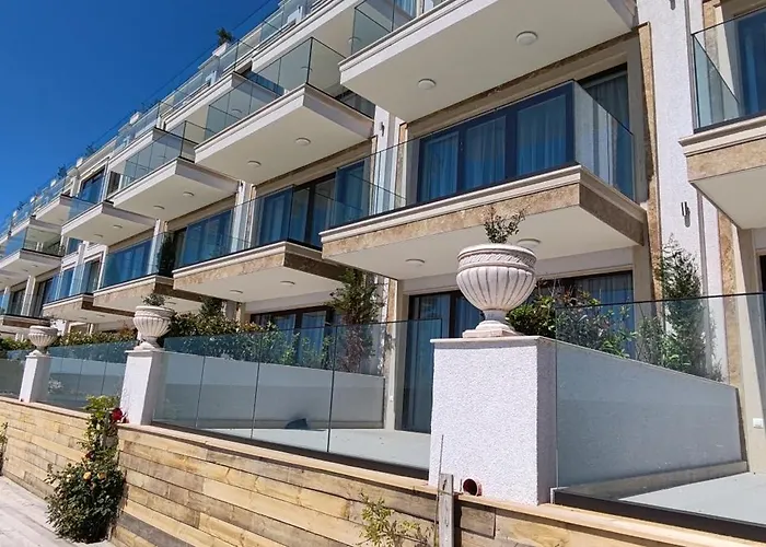 Sea Point La Lejlighedshotel 4*